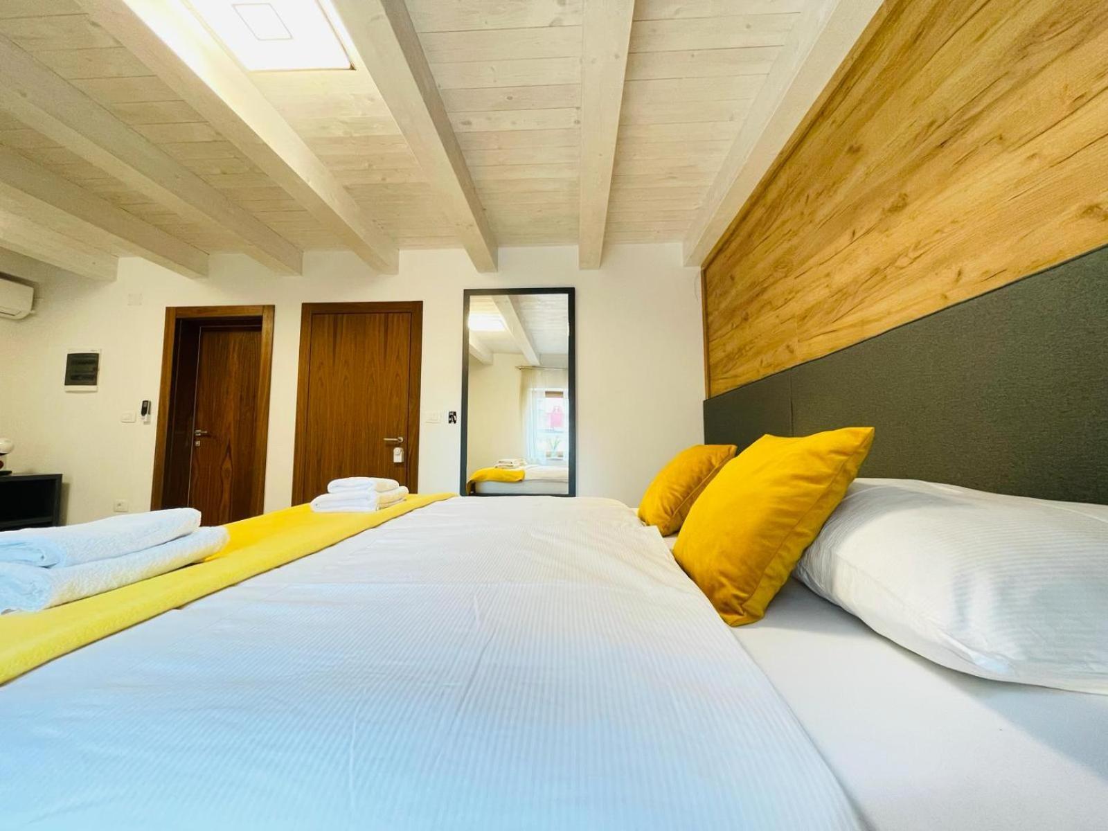 Fazana City Rooms With Free Parking エクステリア 写真