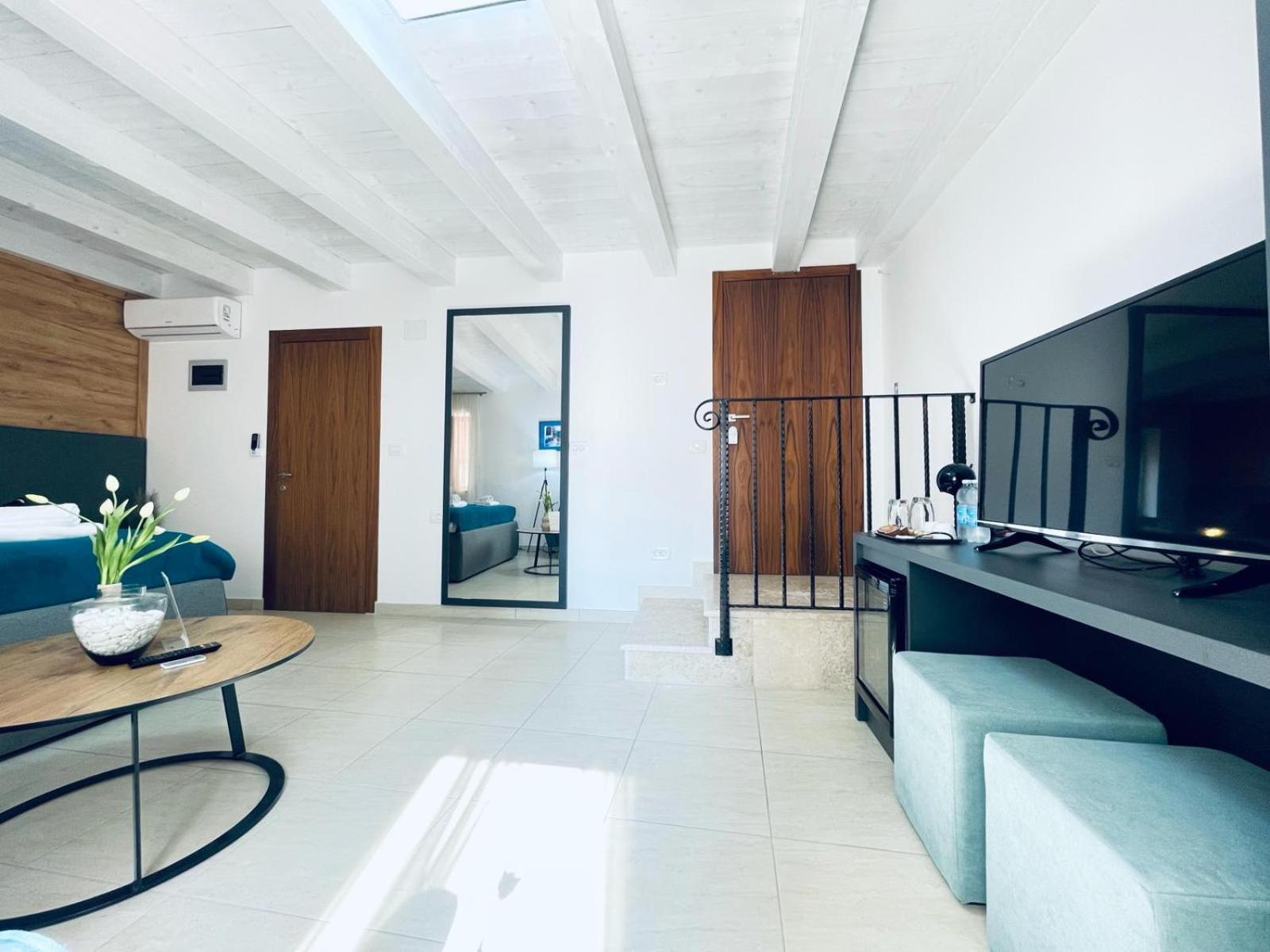 Fazana City Rooms With Free Parking エクステリア 写真