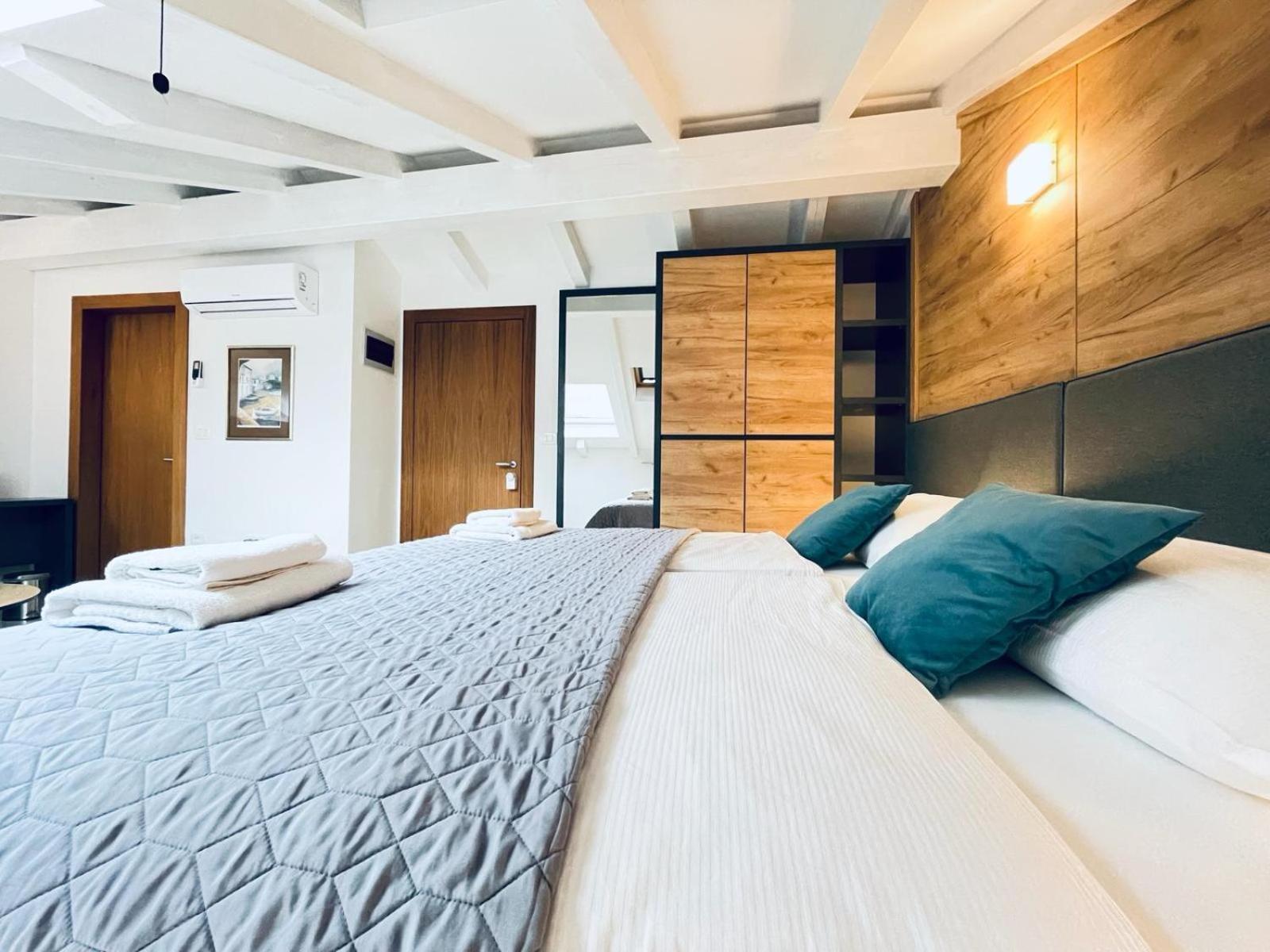 Fazana City Rooms With Free Parking エクステリア 写真