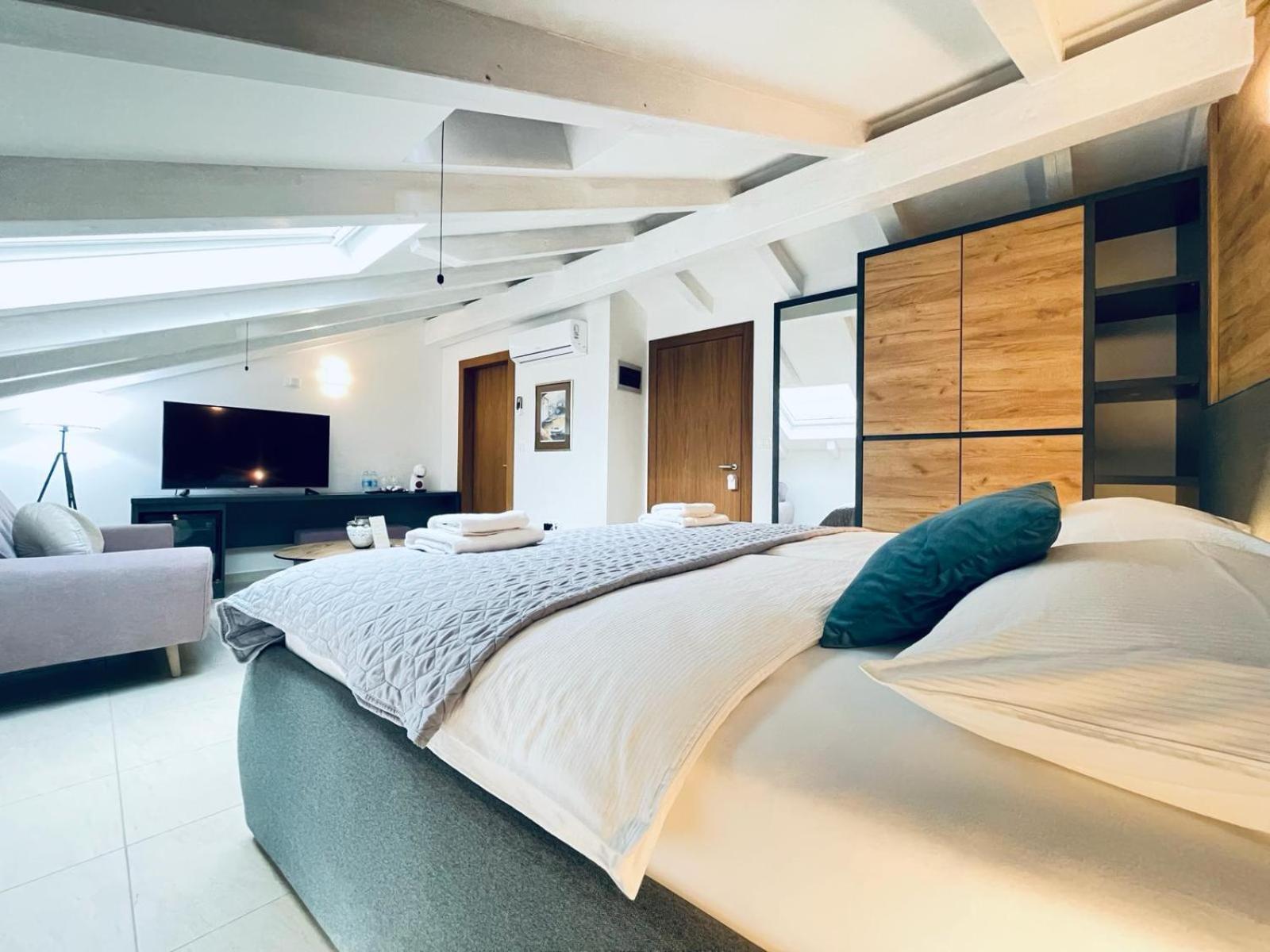 Fazana City Rooms With Free Parking エクステリア 写真